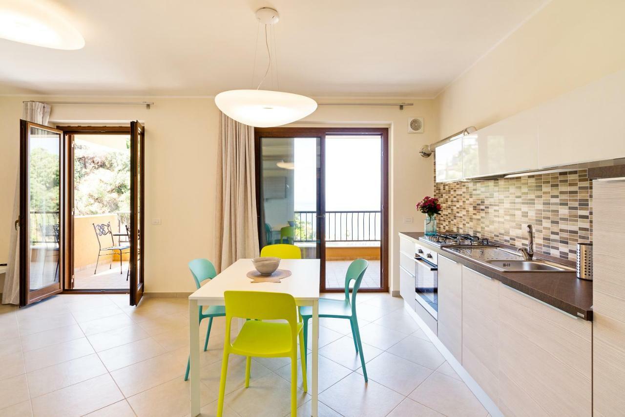 Appartement Calipso Seaview Flat With Private Parking à Taormine Extérieur photo